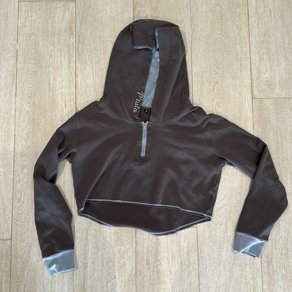 P’tula crop hoodie size small